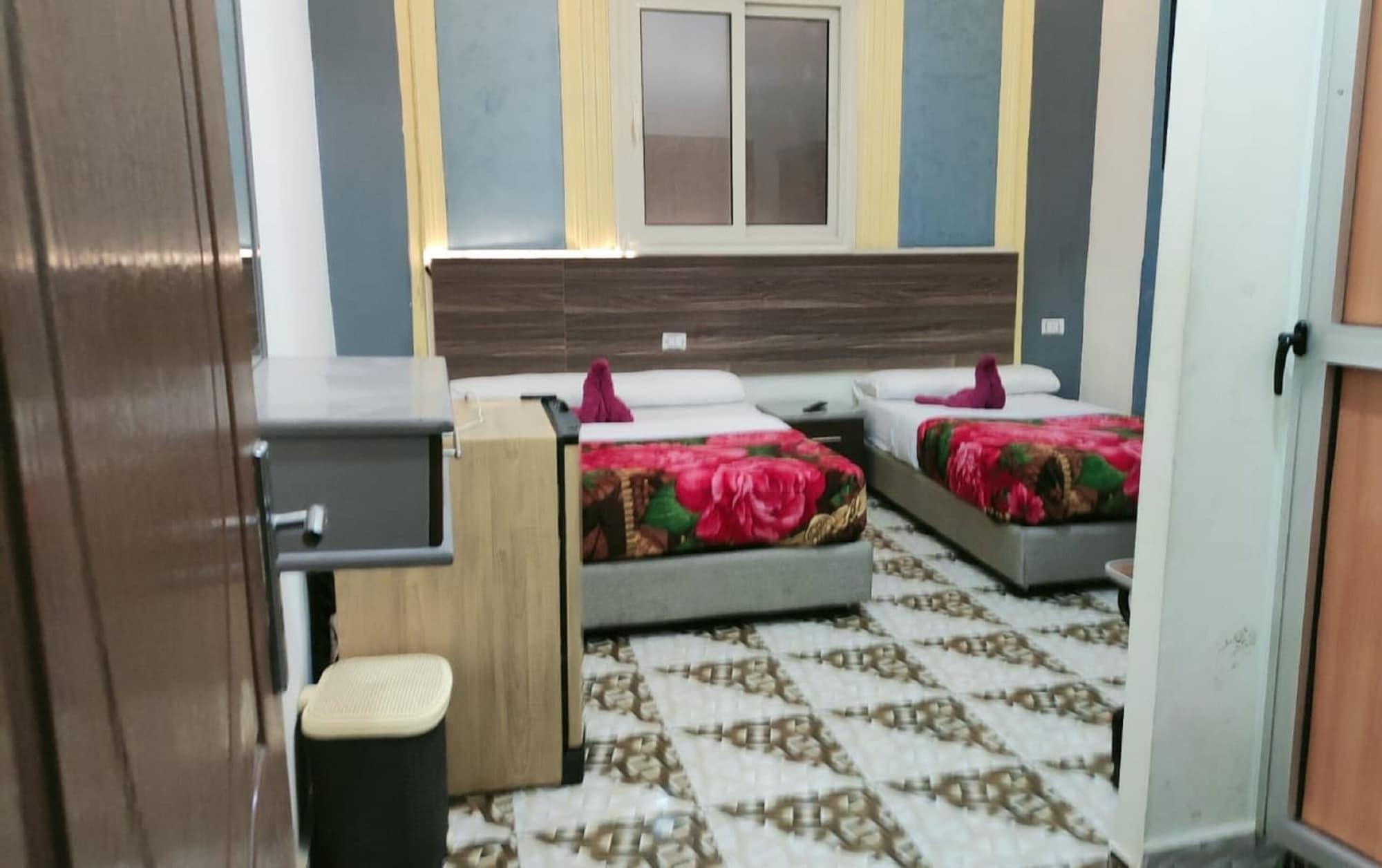 The Hotel Emerald Кайро Екстериор снимка