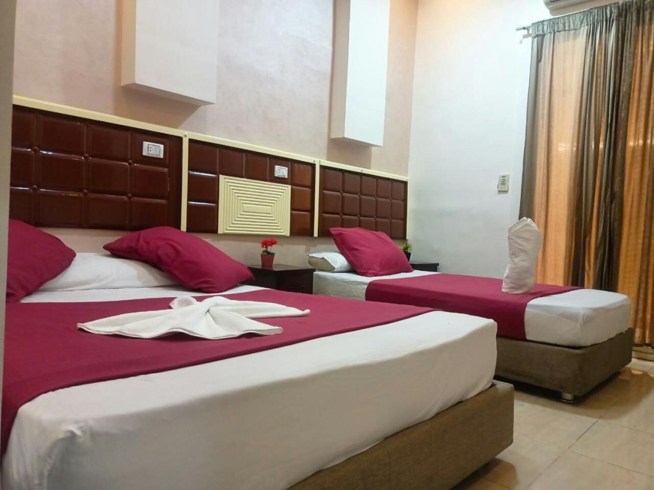 The Hotel Emerald Кайро Екстериор снимка